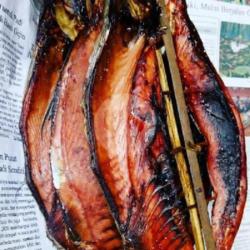 Cakalang Fufu ( Ikan Asap )