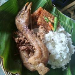 Nasi Gudeg Kepala Ayam Kecil