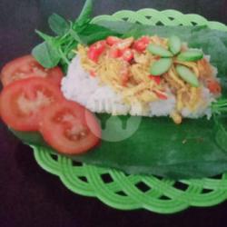 Nasi Bakar Parian Rasa Tri Kemangi Pete