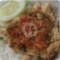 Nasi Jagung Ayam Penyet Sambal Bawang