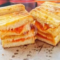 Roti Bakar Srikaya Chesse Crunchy