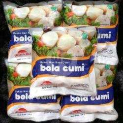 Bola Cumi Minaku