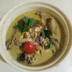 Opor Ayam Kampung