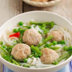 Mie Kwitiau Rebus Bakso