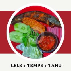 Lalapan Lele Goreng Sambal Bawang