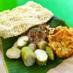 Nasi/lontong Pecel Suroboyo