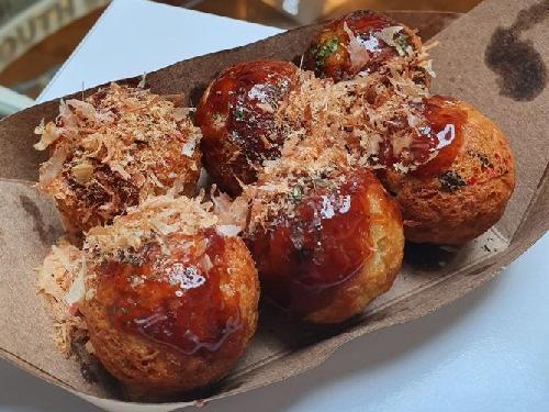 Takoyaki Riaki, Pasar Sore Jajag