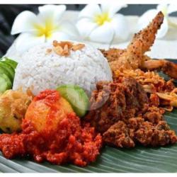 Paket Ayam Geprek. . Udang   Kremesan   Nasi