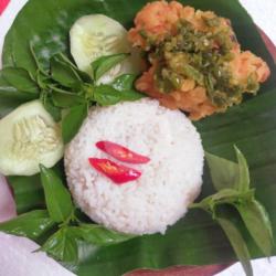 Ayam Geprek Sambel Ijo