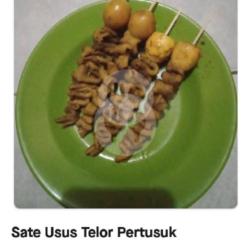 Sate Usus Telor Pertusuk