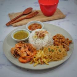 Nasi Uduk Udang Goreng