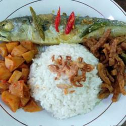 Nasi Ikan Cue Sambal Kentang