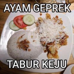 Ayam Geprek Tabur Keju