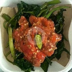 Plecing Kangkung Sambal Tomat Mentah