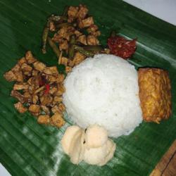 Nasi Rames Tempe Goreng