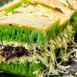 Martabak Manis Pandan Keju Coklat