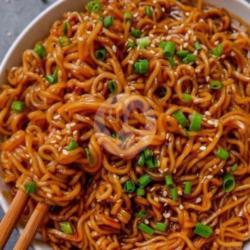 Mie Spicy Korea