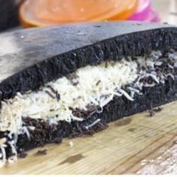 Martabak Blackfores Keju Susu