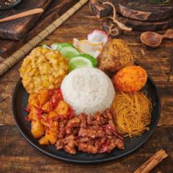 Nasi Uduk Super Komplit 2