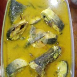 Ikan Bandeng Gulai Kuning