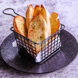 Garlic Bread (6pcs)