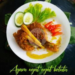 Ayam Nyat Nyat Betutu