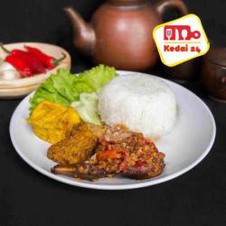 Paket Ayam Penyet Tahu Tempe   Lemon Tea