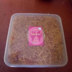 Keripik Kentang Mustofa Pedas Box 1500ml.