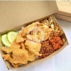 Kulit Ayam (goreng Krispy)