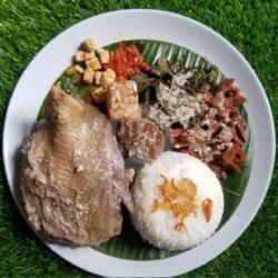 Nasi Gudeg Ayam (dada/ Paha) Telur