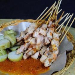 Sate Taichan Daging   Lontong