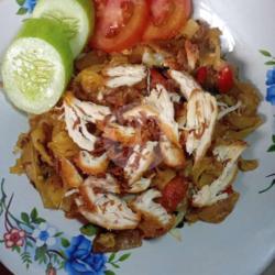 Kuetiau Goreng Ayam Suir