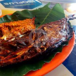 Ikan Bulat Bakar