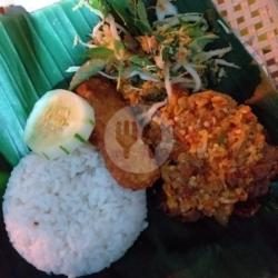 Ayam Geprek   Nasi