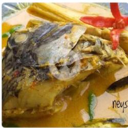 Nasi  Kepala Nila Gulai Yg Besar