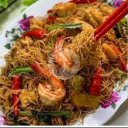 Bihun Goreng Plus Udang Laut Lengkap