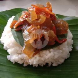 Nasi Oseng Kikil