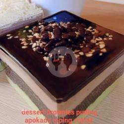 Desert Box Puding Avocado Coklum 500 Ml