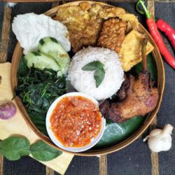 Sego Sambel Bebek Penyet Spesial