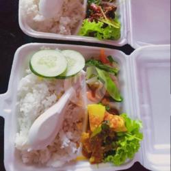 Nasi Ayam Woku/ayam Kemangi