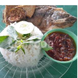 Nasi Penyet Mujaer (free Es Teh/teh Hangat)