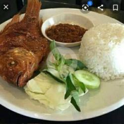 Ikan Nila Goreng Garing   Nasi