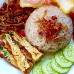 Nasi Uduk   Telur Bulat