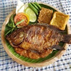 Ikan Mujair Penyet