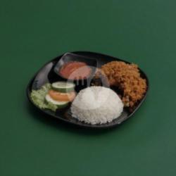 Nasi Ayam Rempah Indonesia