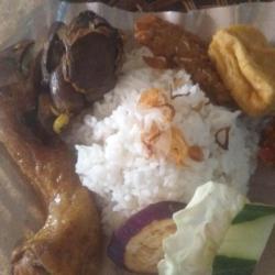 Kepala   Ati   Nasi (1)   Tahu Tempe   Es Teh