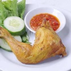 Paha Ayam Goreng Aja