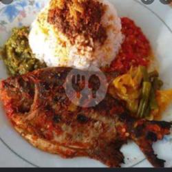 Nasi Padang Bawal Bakar