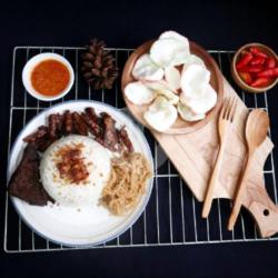 Paket Nasi Uduk Tahu Semur Bihun Tempe Orek