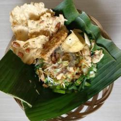 Nasi Pecel Ayam